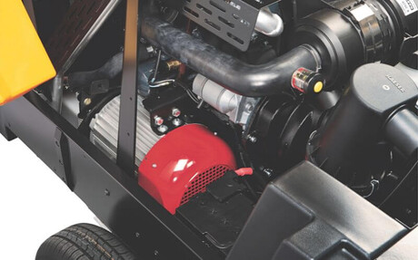 Generator prądu w kompresorze spalinowym