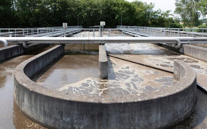 Zaopatrywanie w tlen organizmów w zbiorniku z osadem czynnym